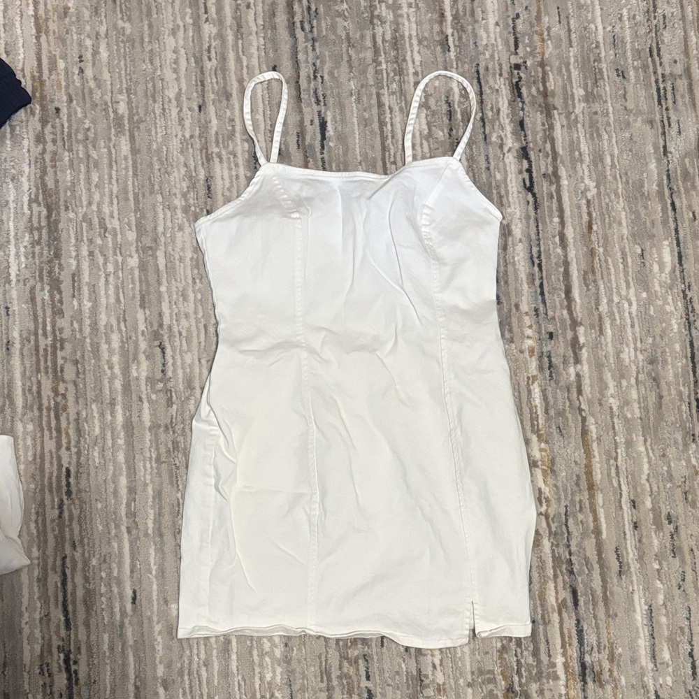 H&M Cream Sleeveless Top